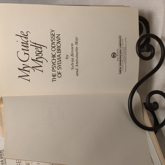 Book. Sylvia Brown. "My Guide, Myself. The Psychic Odyssey of Sylvia Brown" - Picture 5 of 6